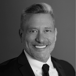 Martin Porter headshot